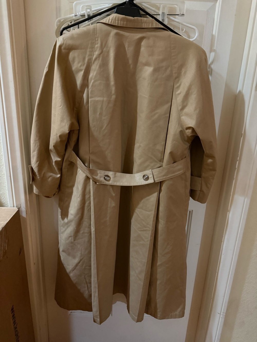 Vintage NICE London Fog Khaki Trench Coat with Sherpa Lining 4 - Picture 9 of 10